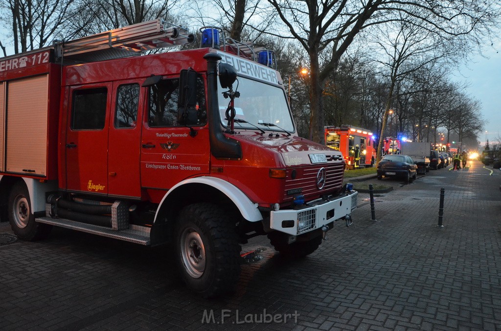 Feuer 3 Koeln Ostheim Rath Roesrathertstr P0872.JPG - Miklos Laubert